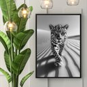 Ver imagem 1 de Quadro Decorativo Leopardo Preto e Branco 24x18cm:moldura Preta