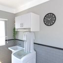 Ver mais imagens de Armário Suspenso para Lavandeira com Suporte para Cabides