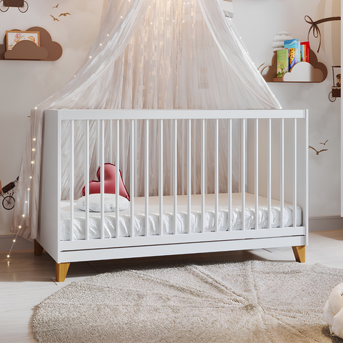 Berço Padrão Nacional Magia com Pés em Madeira Maciça 132,4cm Branco