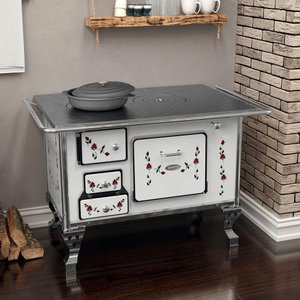 Fogão a Lenha N2 Ferro Fundido Direito Floreio Porta Basculante