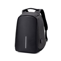 Mochila Antifurto Preta Masculina Com Entrada USB - 1