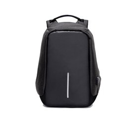 Mochila Antifurto Preta Masculina Com Entrada USB - 2