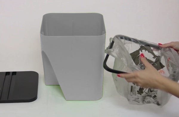 Lixeira para reciclagem 25 litros tampa aberta - branca - 2