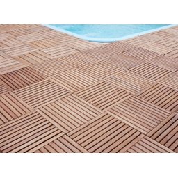 Deck de Eucalipto 50x50 Natural - 6