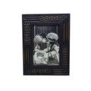 Ver imagem 2 de Porta Retrato de Mesa 3 Fotos Moldura C/ Vidro Vintage Preto