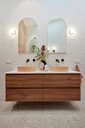 Ver imagem 3 de Espelho Lapidado Arco Janelinha Iluminado com Led Quente - 60x80cm
