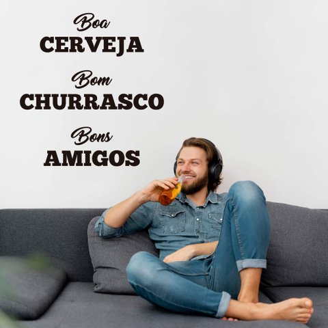 Adesivo de Parede Frase Cerveja Churrasco e Amigos Decoração Bar Kanto Store Preto