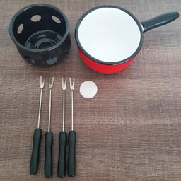 Aparelho de Fondue Vermelho Panela Esmaltada Com Vela 7 Peças - 7