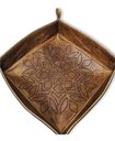 Ver imagem 2 de Organizador Aparador de Mesa Porta-trecos em Couro 16x16x4cm