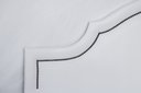 Ver imagem 3 de Cabeceira Queen Estofada para Cama Box Provençal Luxo 160x60 Courino Branco - Tachas Fumê