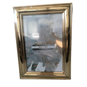 Porta Retrato Metal Dourado Retangular 10x15cm