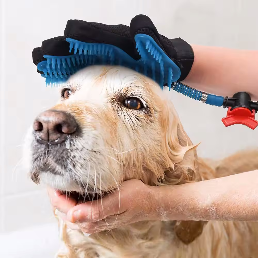 Luva Banho Cães Gatos e Pets Chuveiro Massageador Conforto - 2