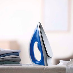 Ferro de Passar Roupa a Seco Iron Force Ii Elgin 1,2kw/h 110v - 4 Ferro de Passar Roupa a Seco Iron Force Ii Elgin 1,2kw/h 110v - 4