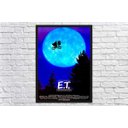 Ver imagem 4 de Quadro Decorativo E.T Cinema Filmes Geek Salas Quartos Com Moldura