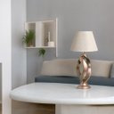 Ver imagem 5 de Abajur Grande para Sala com Cúpula de Tecido Grego Dark Fendi