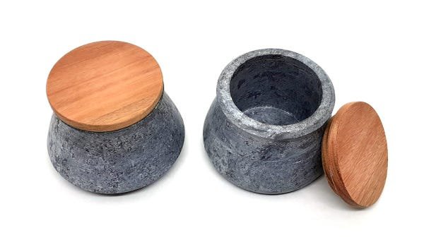 Potes para especiarias em pedra sabão e madeira - 5