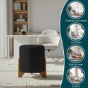 Ver imagem 4 de Kit 2 Puffs Decorativos Eloah Redondo Assento Extra para Sala Quarto Suede Pufe com Pés de Madeira