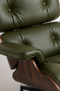 Ver imagem 5 de Poltrona Charles Eames com Puff - Pau Ferro em Couro Verde Militar
