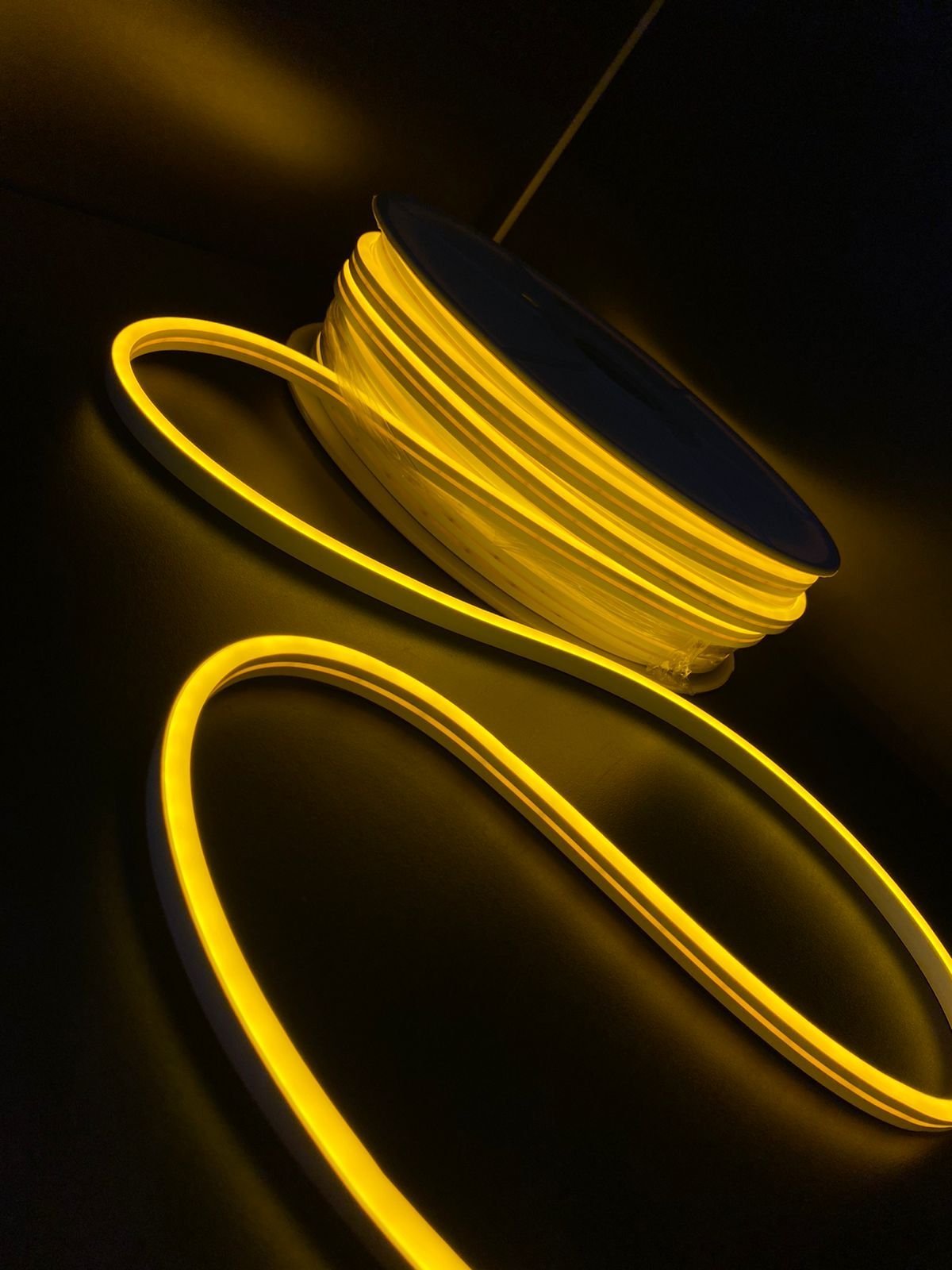 Mangueira Neon 12v - 5 metros - Painel Neon - Corte 2,5cm 6 x12mm Vitrine - Diversas cores para pain - 6