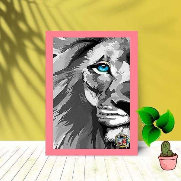 Quadro Decorativo Leão Grey com Moldura e Vidro Sala Quarto:Rosa - 1