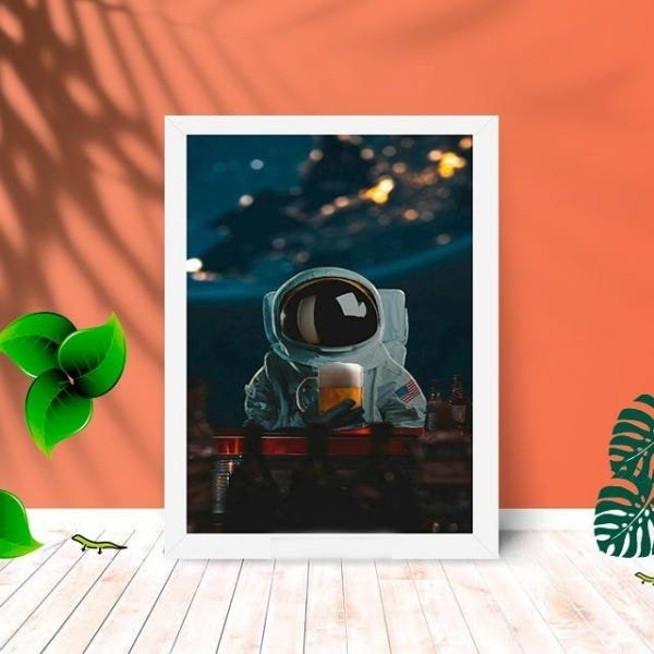 Quadro Decorativo Astronauta Beer com Moldura e Vidro 25X33:Branco - 1