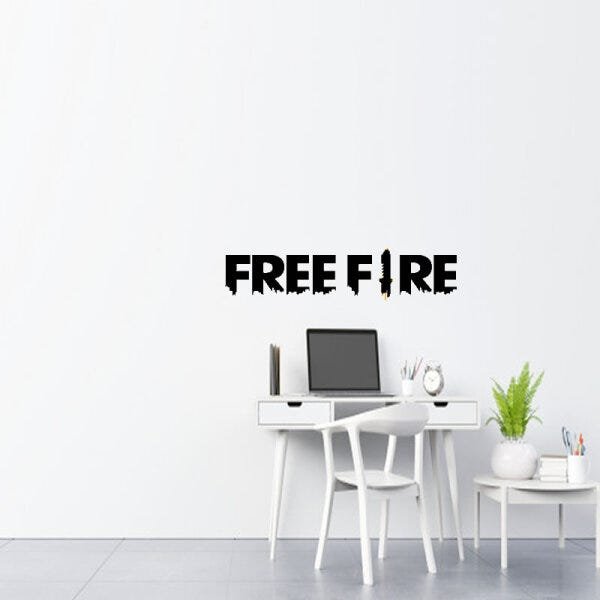 Adesivo Decorativo Free Fire + Nome Pequeno