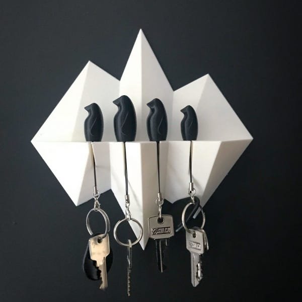 Porta chaves Iceberg com Chaveiros de Pinguins - 1