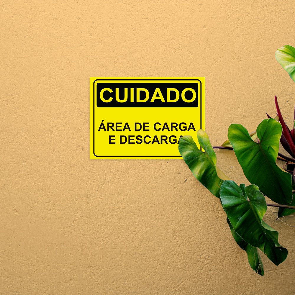 Placa de Sinalização Cuidado Área de Carga e Descarga em Pvc MadeiraMadeira