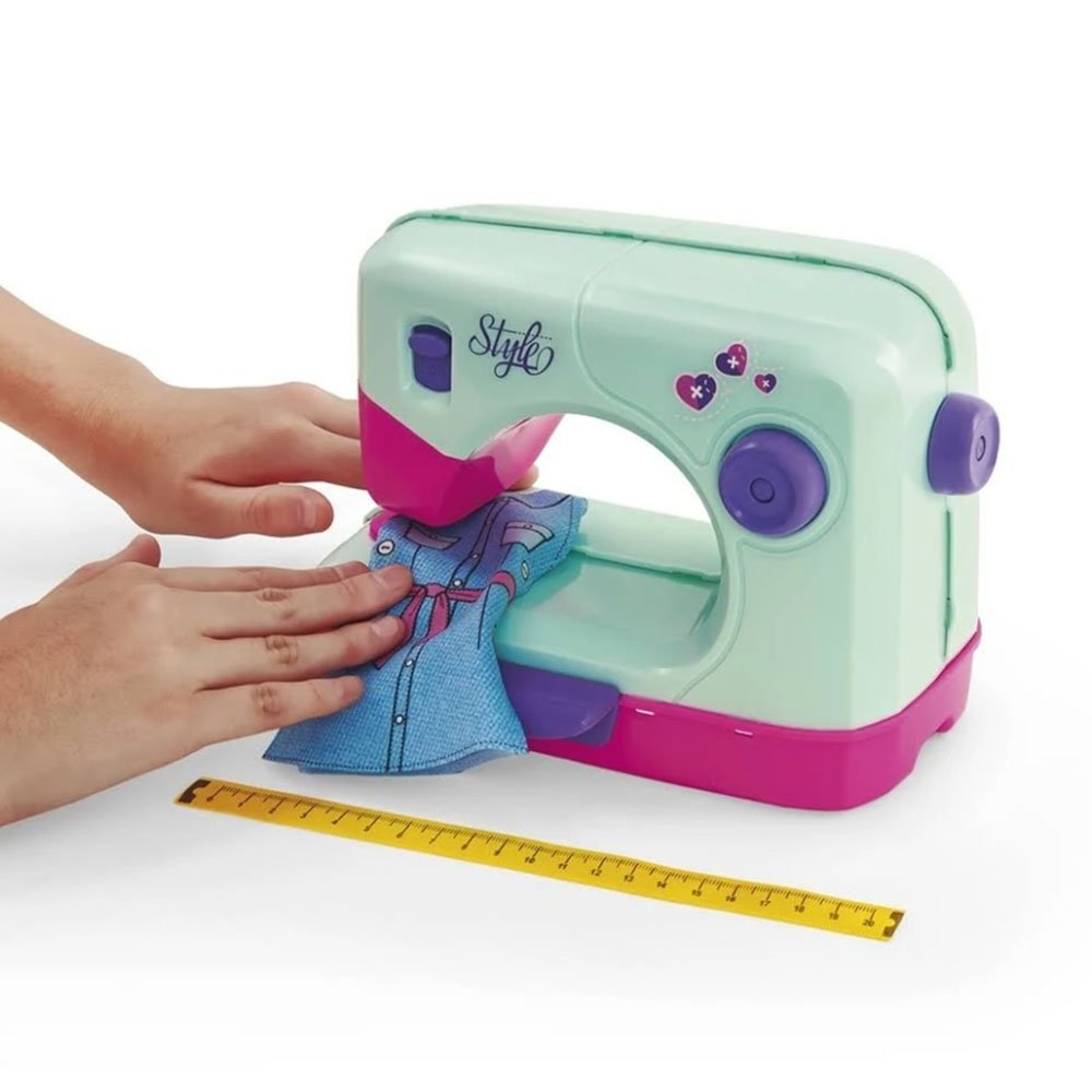Máquina de Costura com Roupinha e Acessórios - Sortido Usual Brinquedos Máquina de Costura Infantil - 2