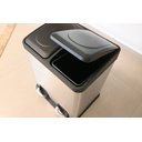 Ver imagem 2 de Lixeira Twins Inox 2 Compartimentos com Amortecedor 30 Litros - Jolitex - 30 Litros