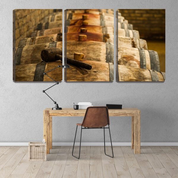 Quadro Decorativo 45x96 martelo em cima de barril - 2