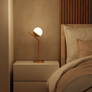 Abajur Luminária de Mesa de Sala Michele Dourado com Globo Vidro Fosco 12cm