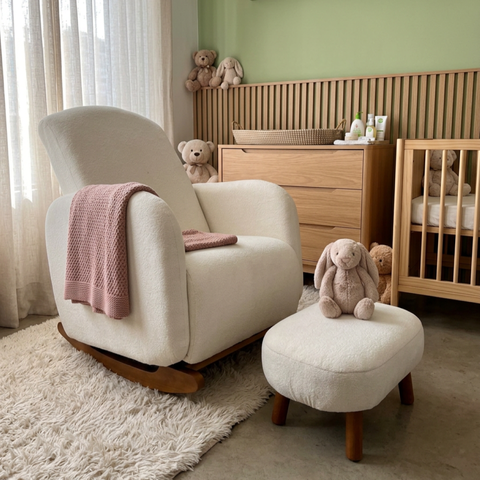 Poltrona Amamentação Balanço Madeira e Puff Jhessy Bouclê R04 - D'rossi