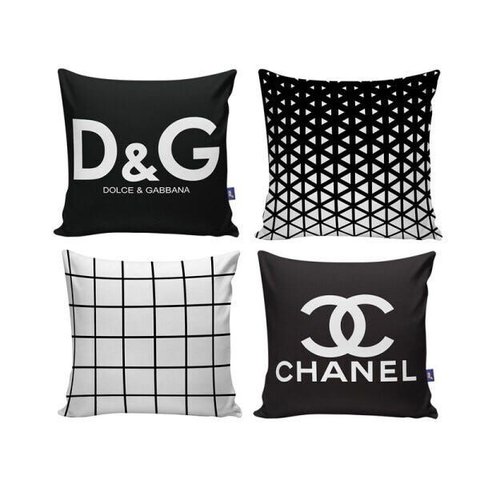 Kit com 4 Capas para Almofadas Decorativas de Sofá Chanel e D&g