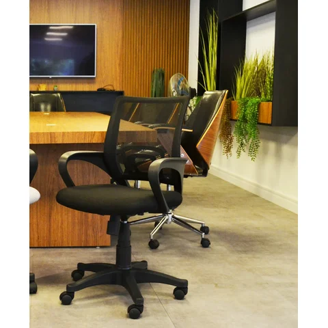 Cadeira de Escritório Diretor Tela Mesh com Relax Santiago