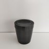 Lixeira Tampa Basculante Vitra 5l Cesto Lixo Banheiro Ou Preto - 3