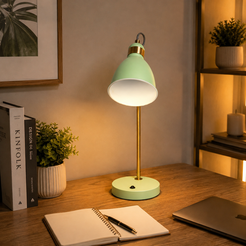 Luminária Mesa Metal Verde Claro Dourado Estilo Elegante