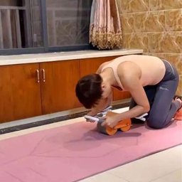 Rolo Abdominal Exercicio Cotovelo Costas Ombros Braços Prancha Musculaçao Academia Atividade - 8
