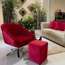 Ver imagem 2 de Kit Poltrona Giovana Giratória Cromado, Puff Quadrado e Almofadas em Sued Premium:vermelho