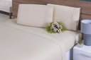 Ver imagem 1 de JOGO LENÇOL Mini Cama Montessoriana Infantil MONTESSORIANA 3 PEÇAS PERCAL 200 FIOS Caqui