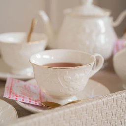 Cj para Chá de Porcelana New Bone China Branca C/filete Dourado Scarlet 14 Peças L'hermitage - 6