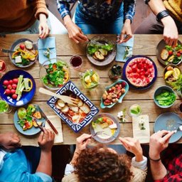 Prato de Porcelana Azul e Branco - 2