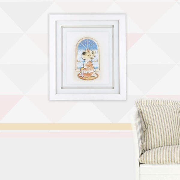 Quadro Infantil “Menina Rezando” 45x40cm, Sanduíche de Vidro 2mm, Moldura em Madeira na cor Branca - 1