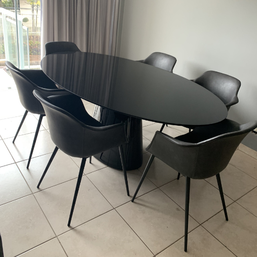 Mesa de Jantar Cone Oval 160x90cm Laca Preta - 3