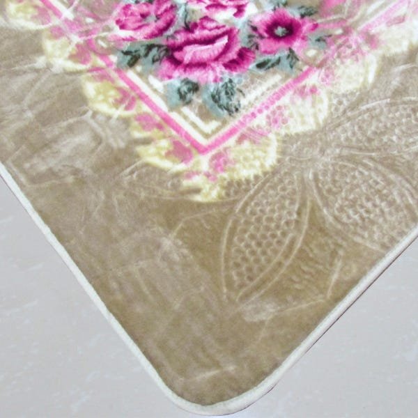 Tapete Aveludado 3D Estampado Florbella Bege - 2,00Mx2,50M - 3