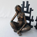 Ver imagem 4 de Jogo Aparadores de Livros em Resina - Escultura Feminina 2.35kg - 20.50cm
