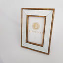 Ver imagem 2 de Porta Retrato Dourado com Espelho Bisotê