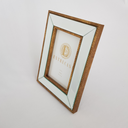 Ver imagem 4 de Porta Retrato Dourado com Espelho Bisotê