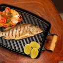 Ver imagem 3 de Réchaud 2000 Chapa Grill Alça Madeira Panela Mineira 33x25cm