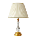 Ver imagem 2 de Abajur de Mesa Anaia de Cristal e Detalhes Dourado para Cabeceira de Cama e Salas